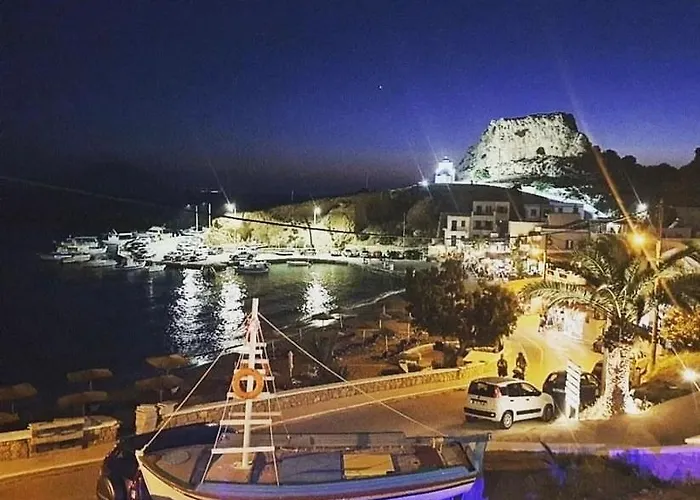 Grannys Villas Finiki